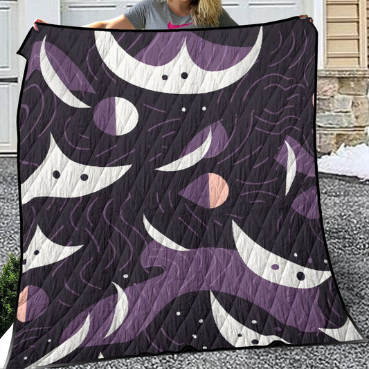 Lightweight & Breathable Quilt With Edge-wrapping Strips