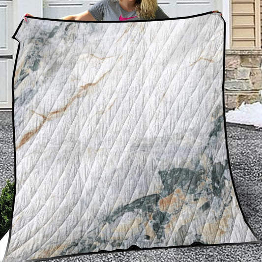 Lightweight & Breathable Quilt With Edge-wrapping Strips